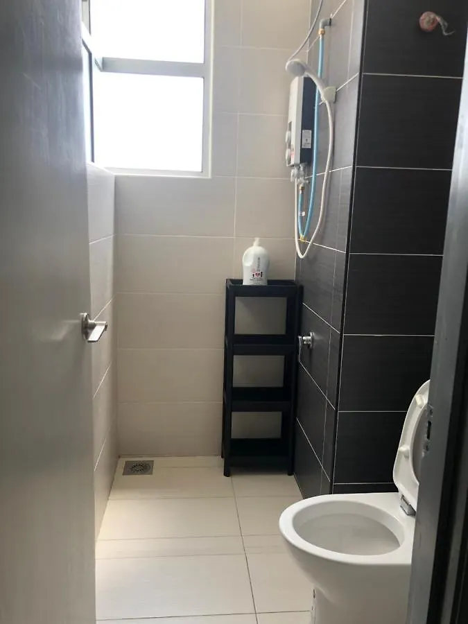 The Loft - Manhanttan Sovo, Taman Mount Austin By Cactus Homestay Johor Bahru 0*,